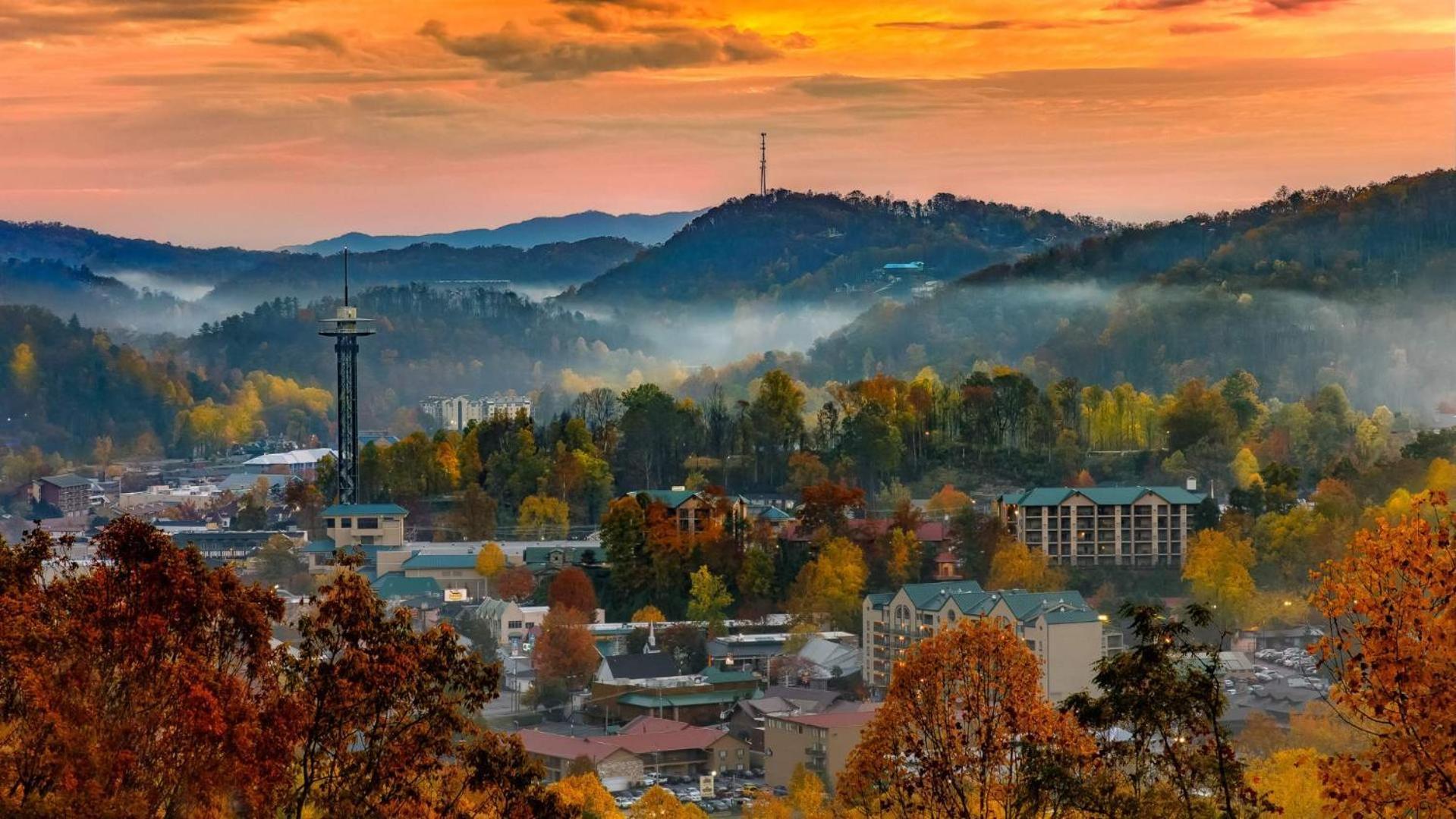 Little Smoky Retreat , 3 Bedroom , Close To Downtown Gatlinburg And Pigeon Forge ภายนอก รูปภาพ